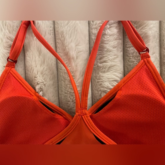 Nike Indy Women’s Padded V-Neck Sports Bra Size Medium Orange and Black - Picture 4 of 10